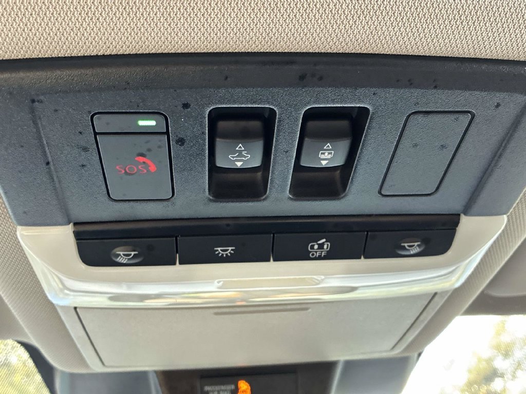 Used 2023 Black Nissan SL image 36