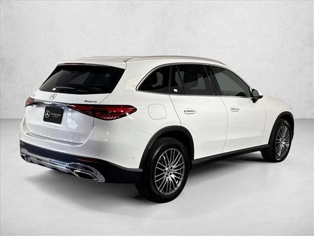 New 2026 Polar White Mercedes-Benz GLC 300 image 35
