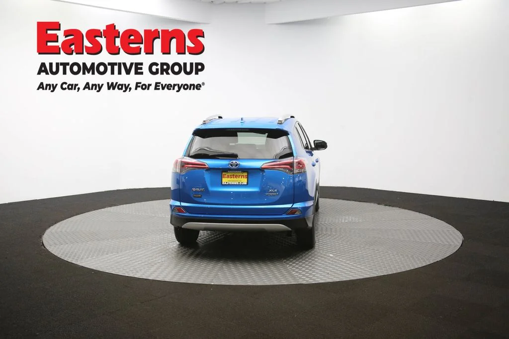 Used 2017 Blue Toyota XLE image 37