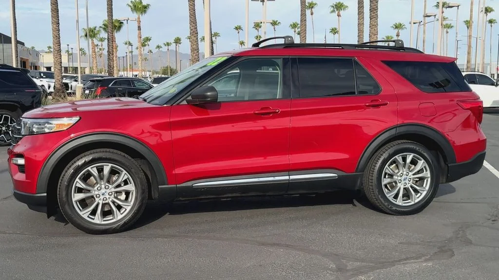 Used 2022 Red Ford XLT image 6