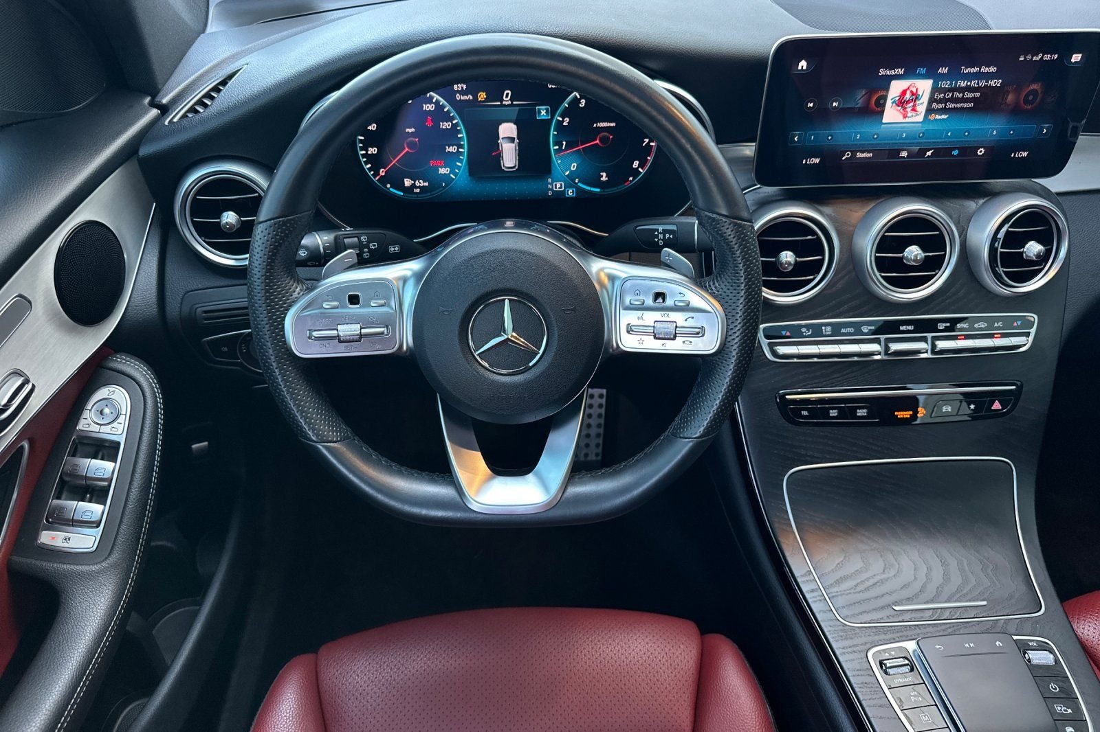 Used 2022 Black Mercedes-Benz GLC 300 image 14