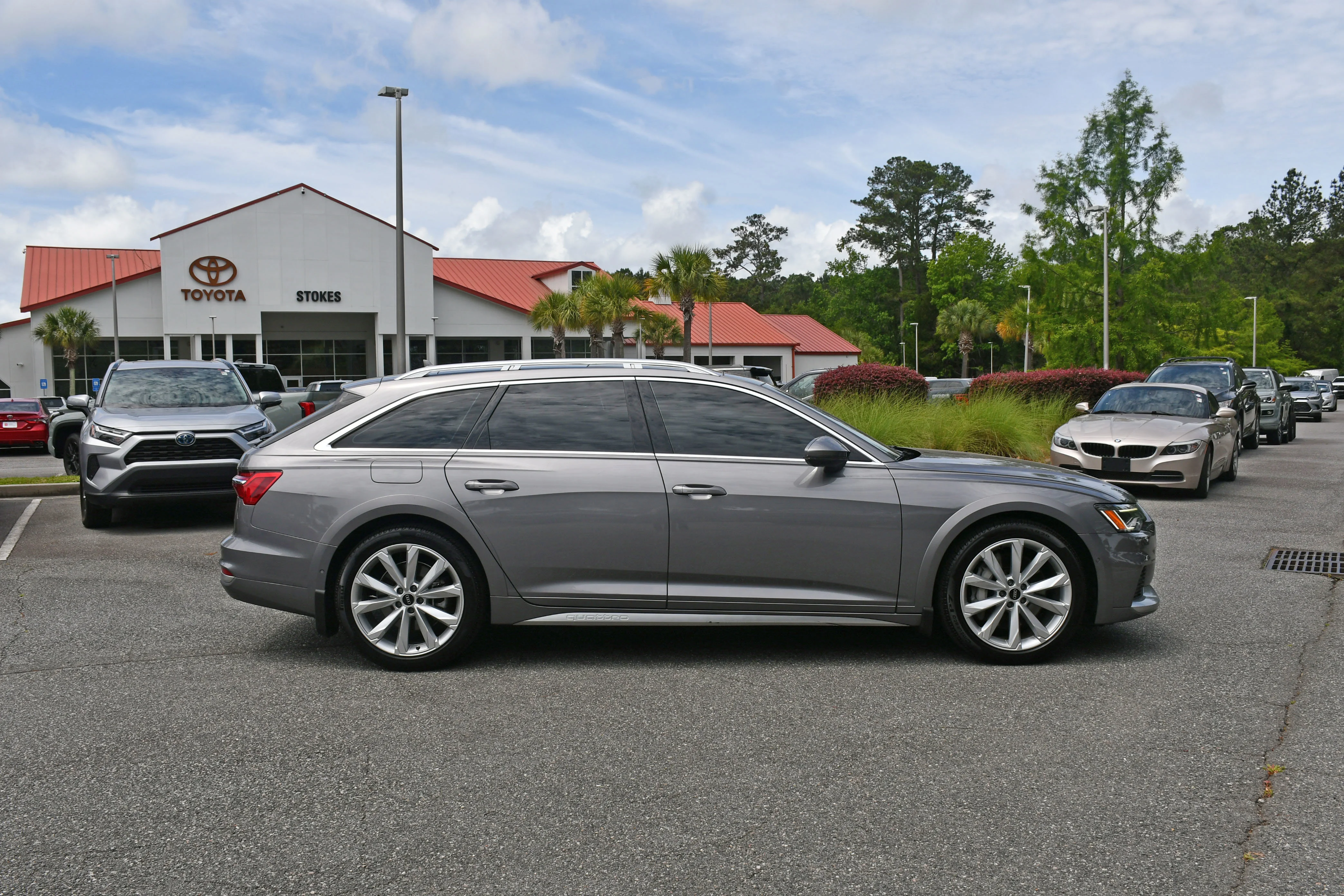 Used 2021 Gray Audi Premium Plus image 5