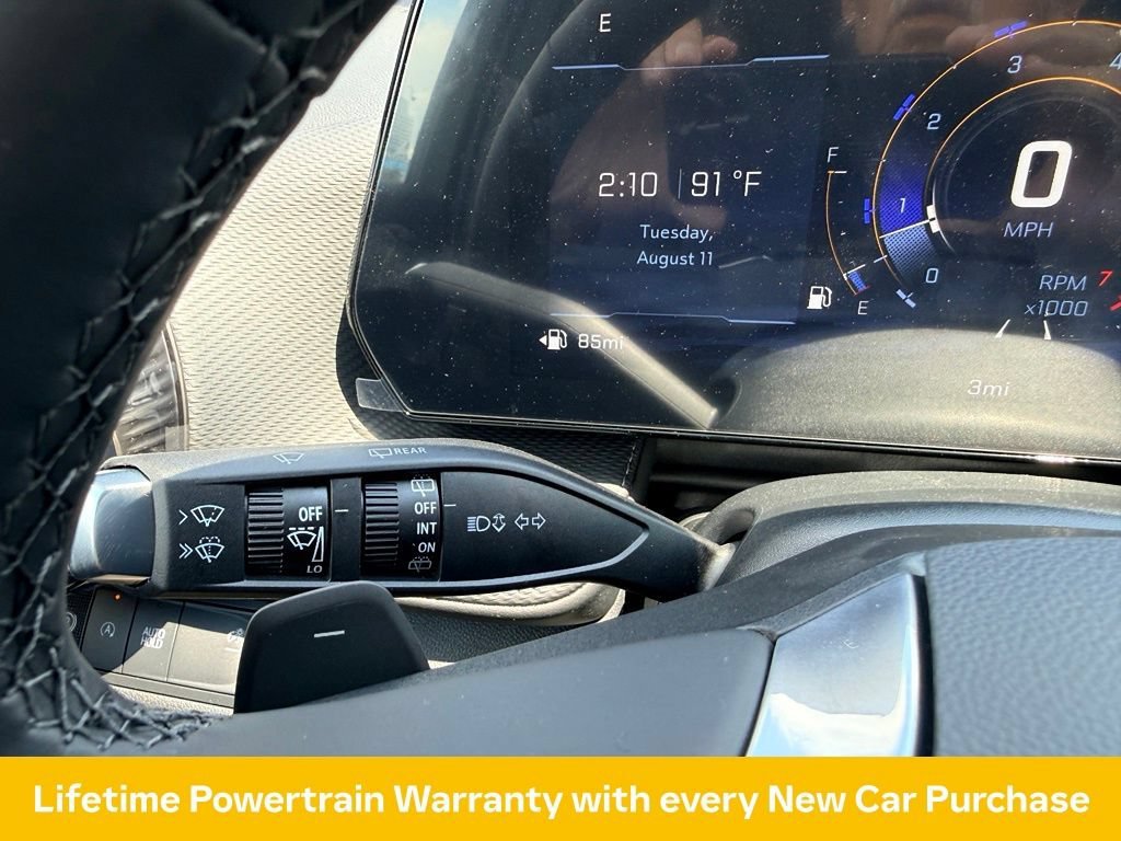 New 2027 Summit White Chevrolet LT image 24