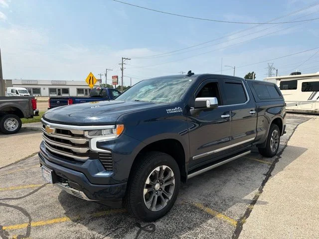 Used 2022 Northsky Blue Metallic Chevrolet High Country image 2