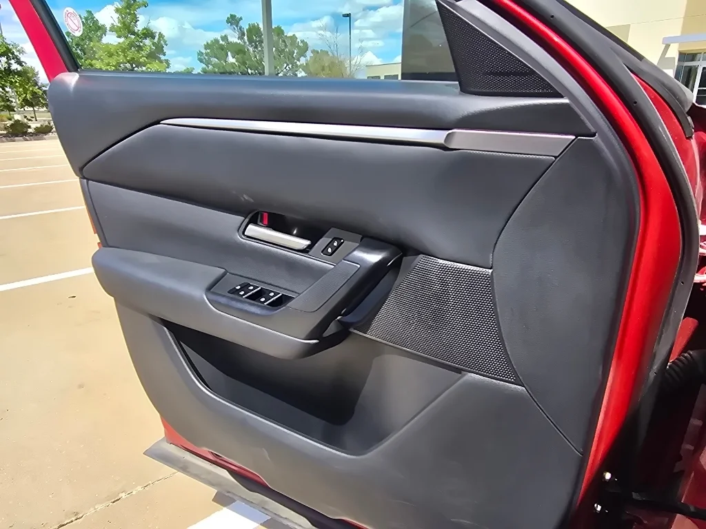 Used 2025 Soul Red Crystal Metallic Mazda 2.5 S Preferred Package image 17