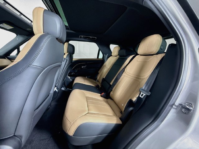 New 2027 Gray Land Rover Dynamic SE image 24