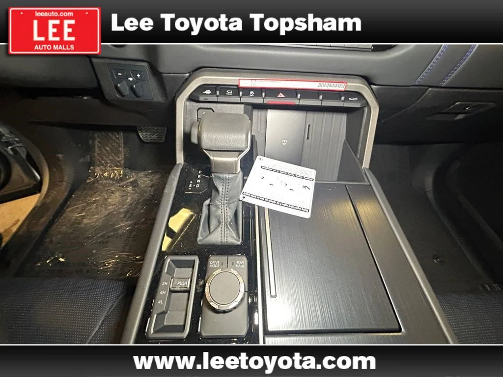 New 2026 Silver Toyota Platinum image 9