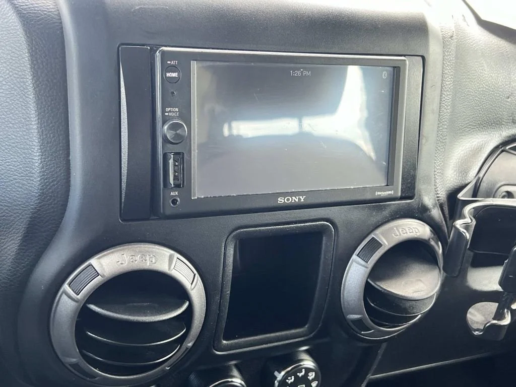 Used 2017 Gray Jeep Sport 4x4 image 16
