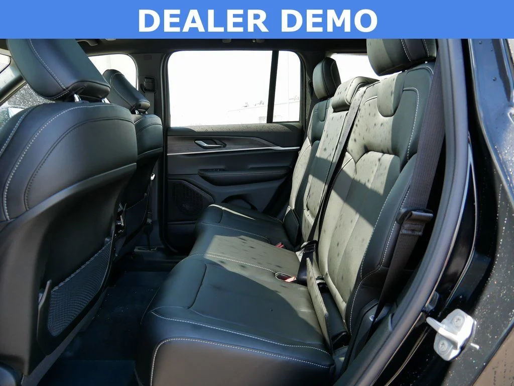 2025 Jeep Grand Cherokee Limited - Photo 8