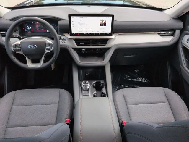 New 2026 Agate Black Metallic Ford Active image 17