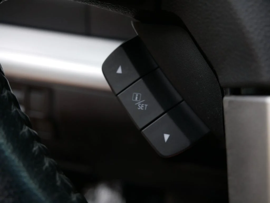 Used 2015 Black Subaru 2.5i image 19