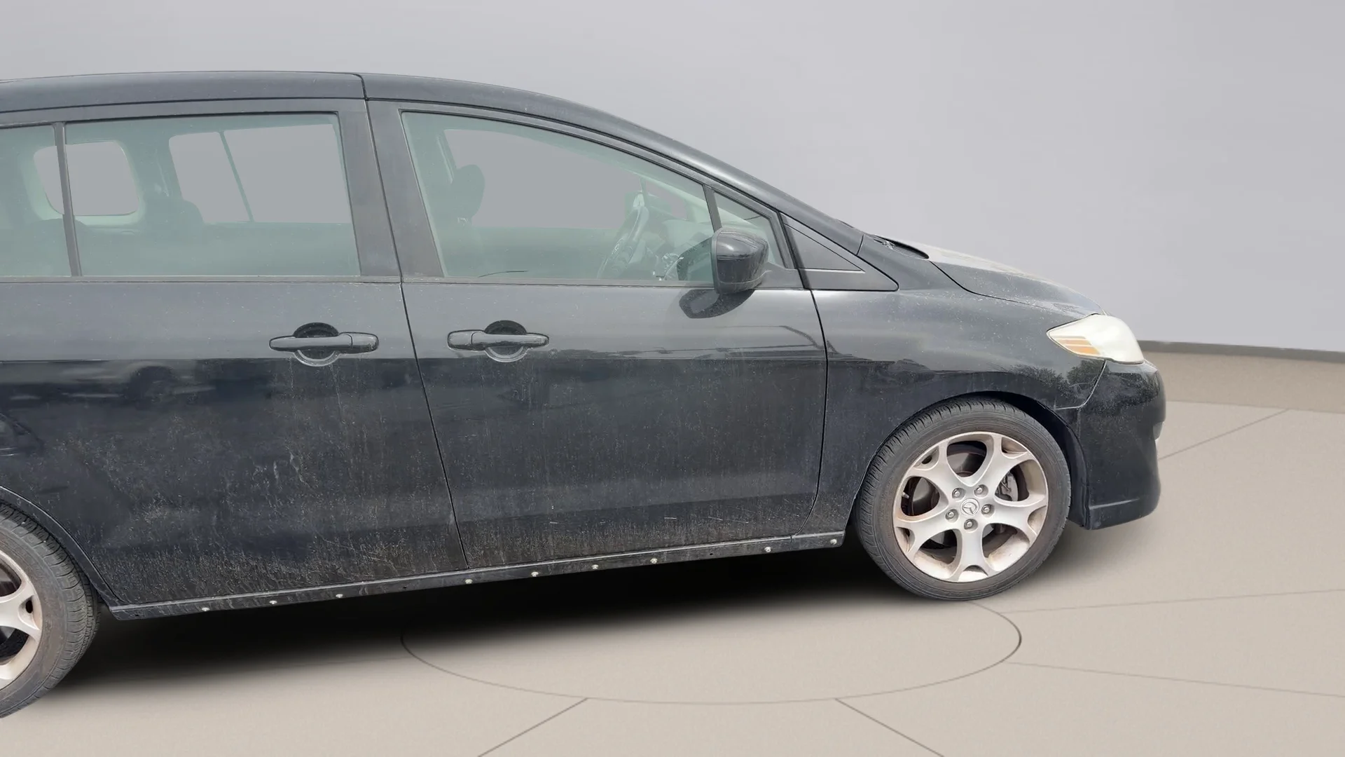 Used 2010 Black Mazda GRAND TOUR image 8