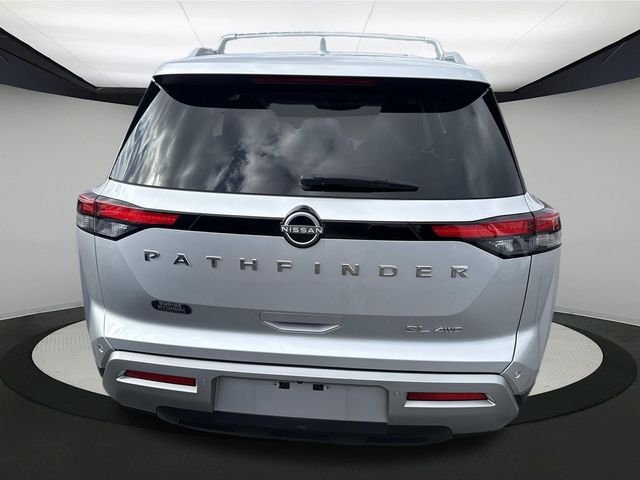 2023 Nissan Pathfinder SL photo 4