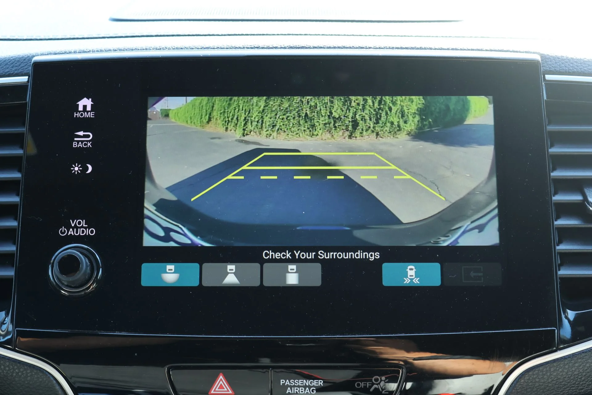 Used 2020 Blue Honda Touring image 14
