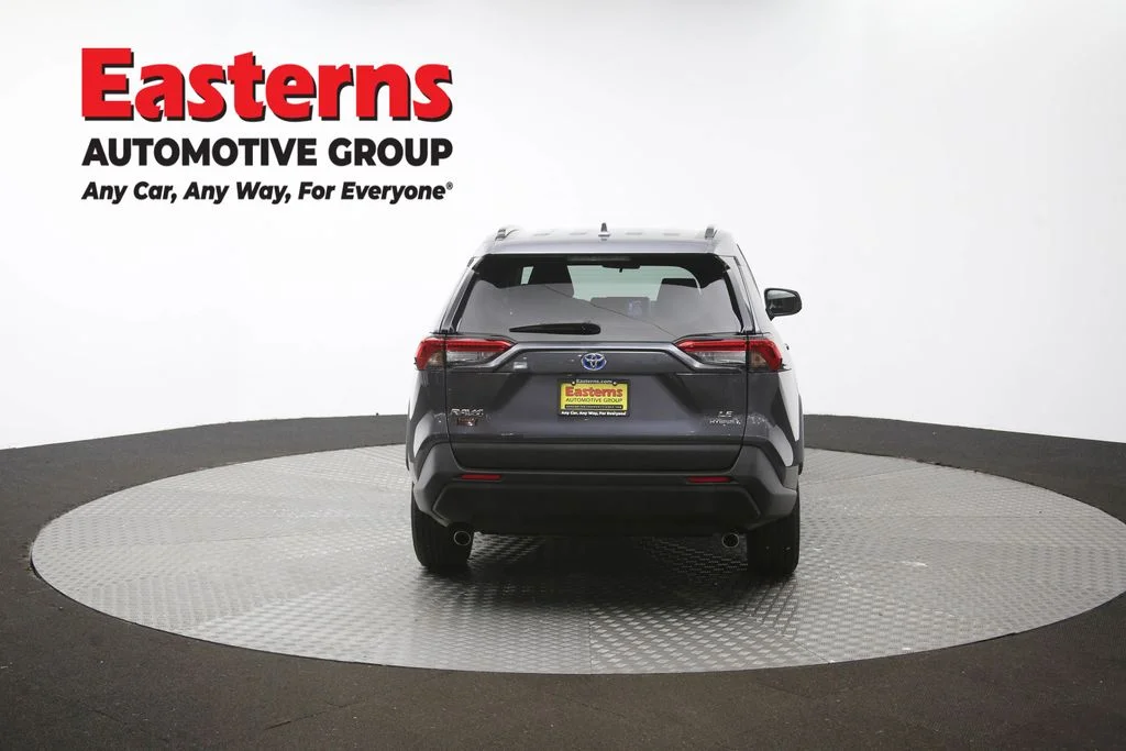 Used 2023 Gray Toyota LE image 35