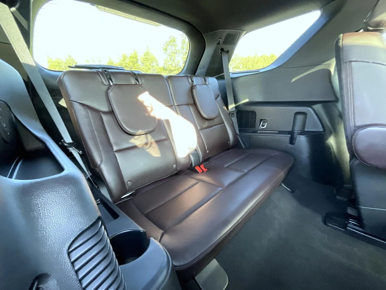Used 2025 White Ford Platinum image 21
