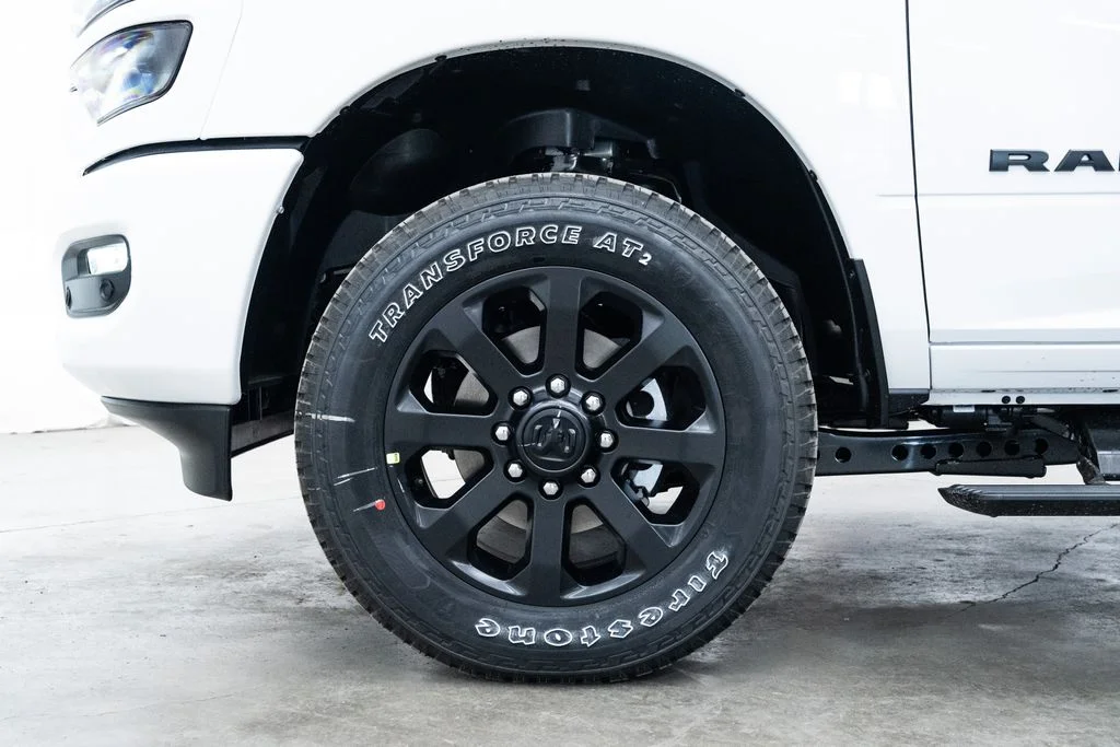 New 2026 Bright White Clear-Coat Exterior Paint RAM Laramie image 7