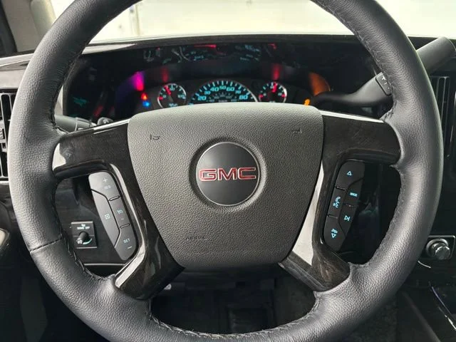2026 GMC Savana Cargo Work Van - Photo 29