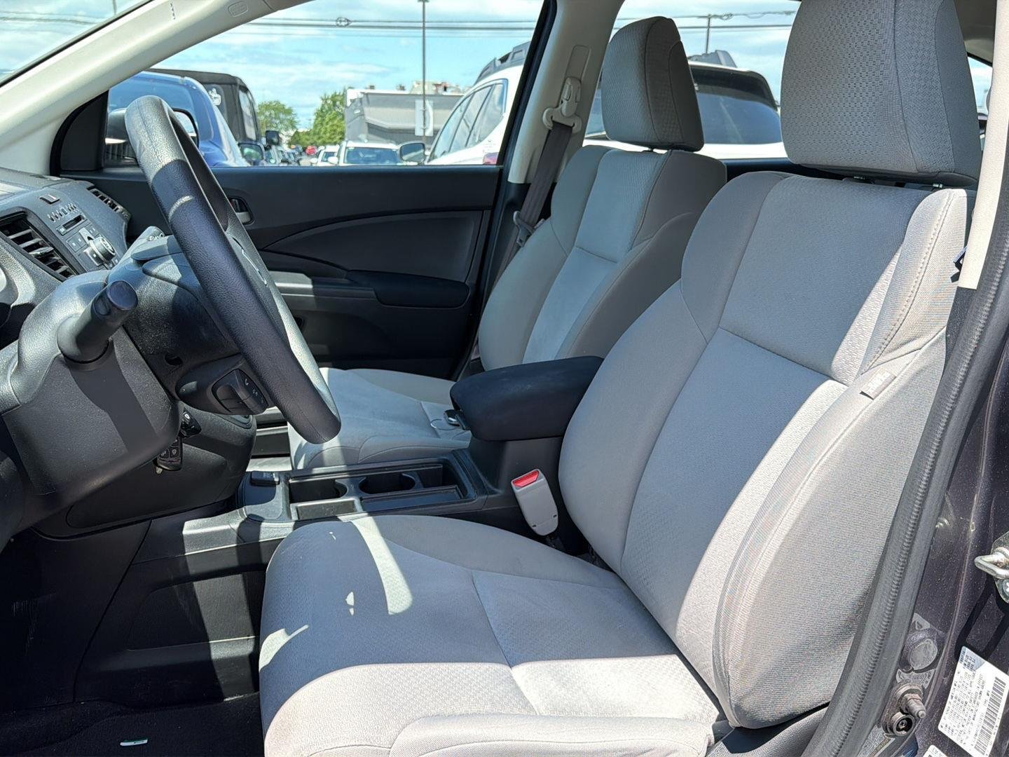 Used 2015  Honda LX image 17