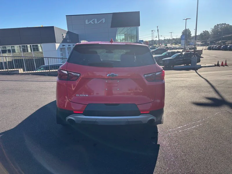 Used 2019 Red Chevrolet Base image 7