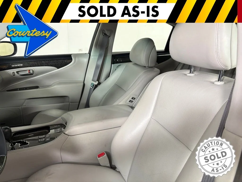 Certified Used 2010  Lexus 460 image 17