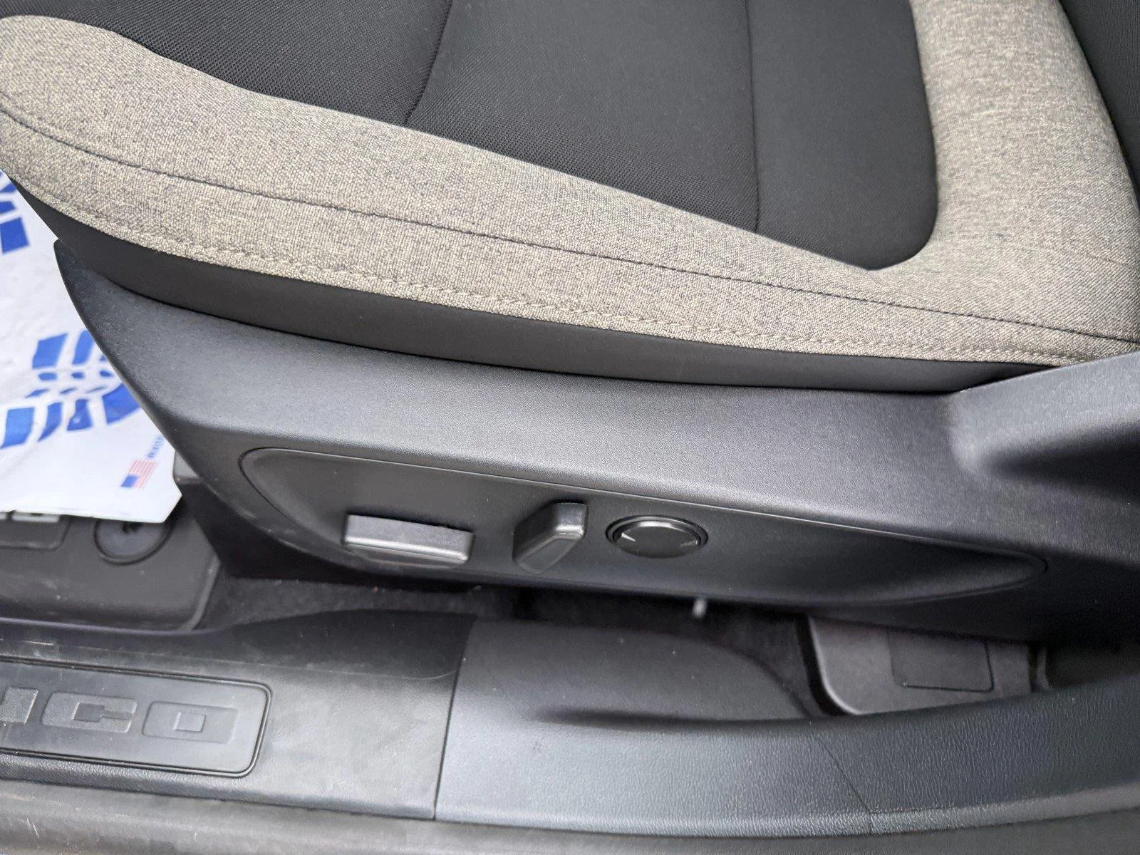 New 2026 Azure Gray Metallic Tri-Coat Ford Big Bend® image 15