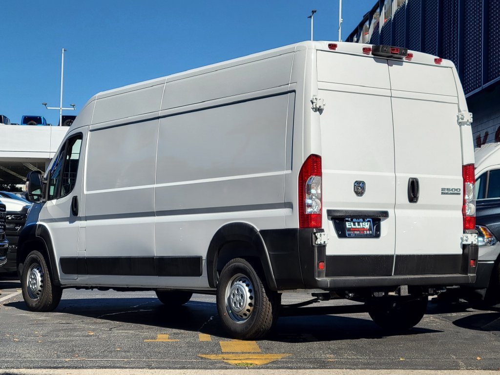 2027 Ram ProMaster Cargo Van photo 2