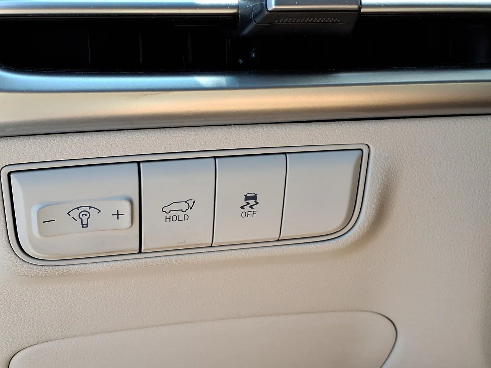 Used 2025 Atlantis Blue Hyundai SEL image 8