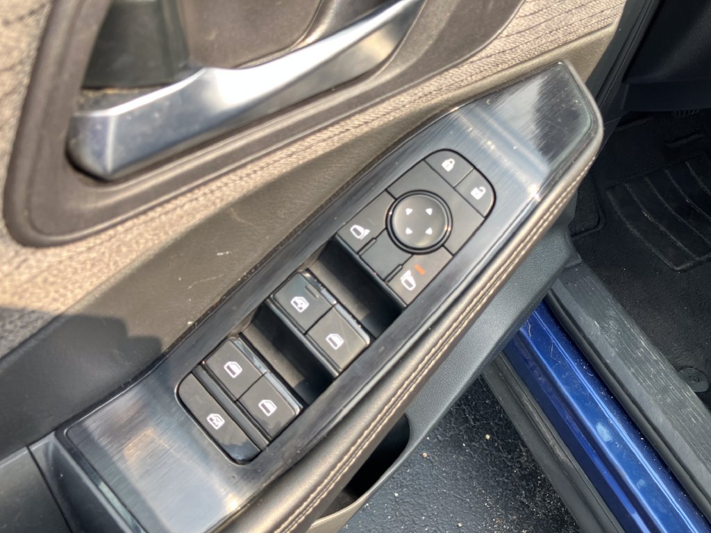 2023 Nissan Rogue SV - Photo 12