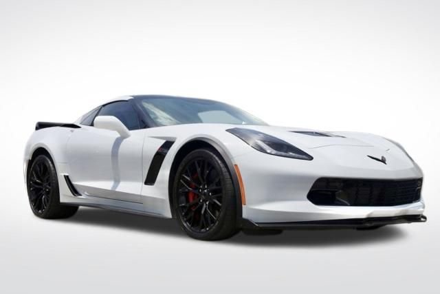 Used 2016 White Chevrolet Z06 image 1