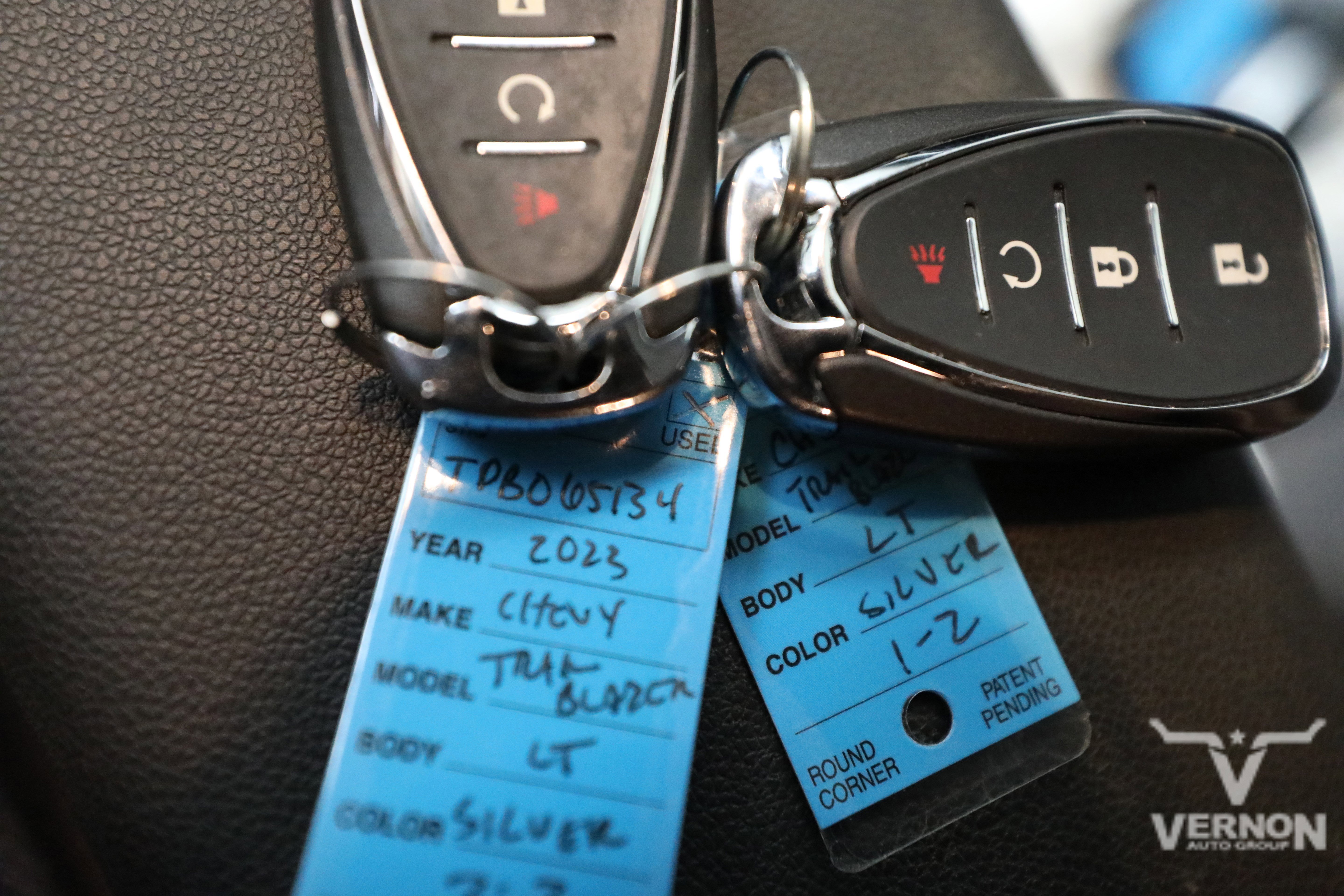Used 2023 Sterling Gray Metallic Chevrolet Y image 12
