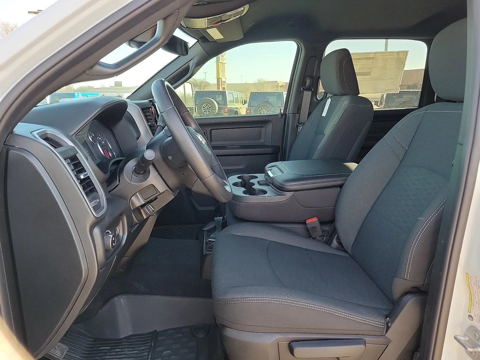 New 2026 PW7 Bright Whit Ram TRADESMAN CREW CAB 4X4 6