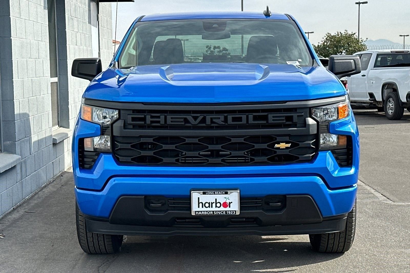 2025 Chevrolet Silverado 1500 Custom - Photo 9