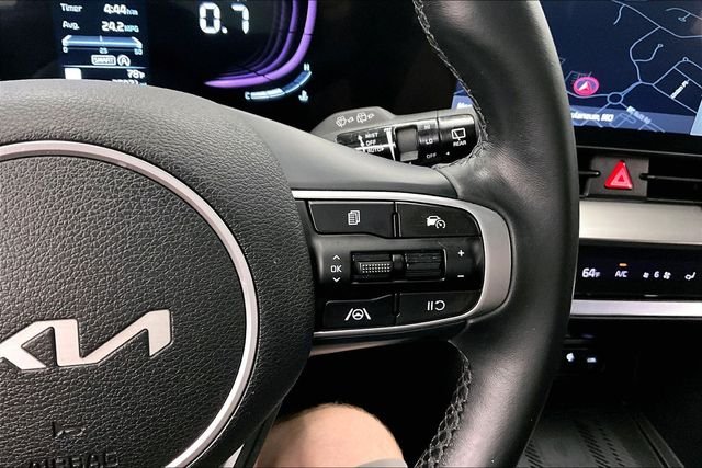2025 Kia Sportage EX - Photo 26