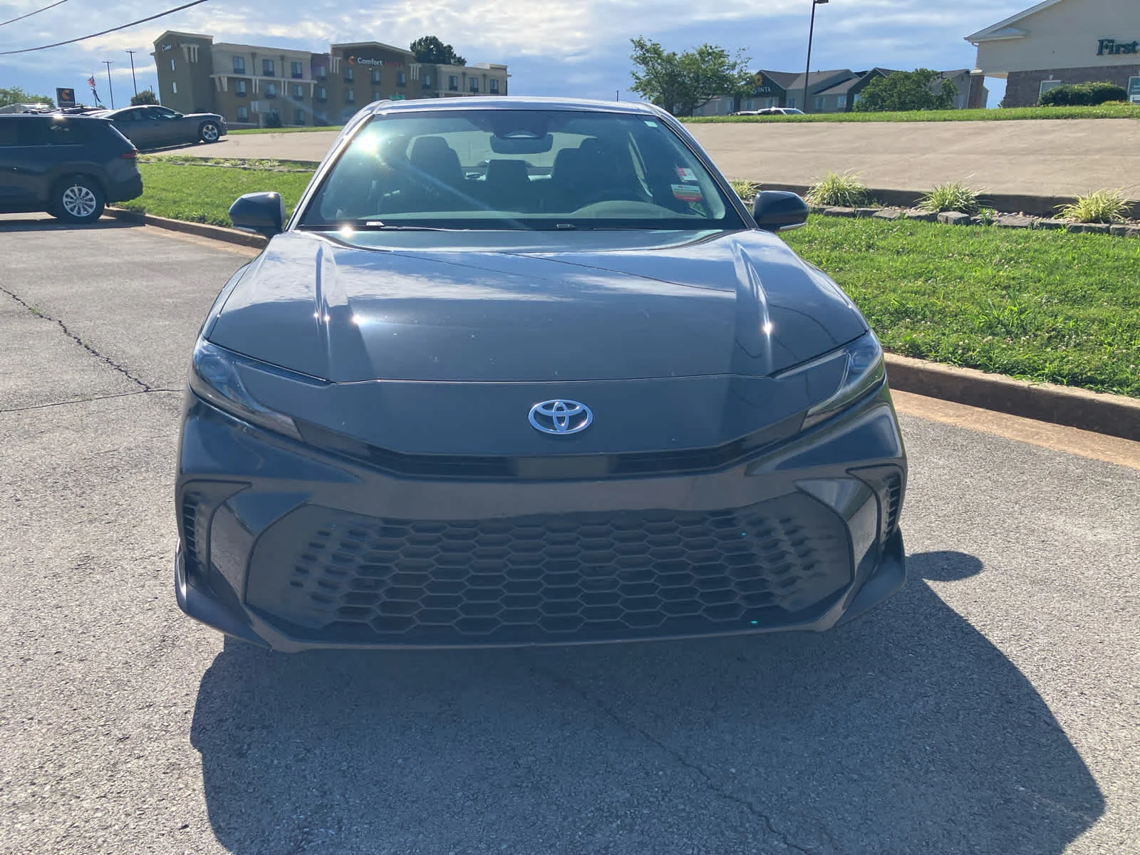 Certified Used 2025 Underground Toyota SE image 3