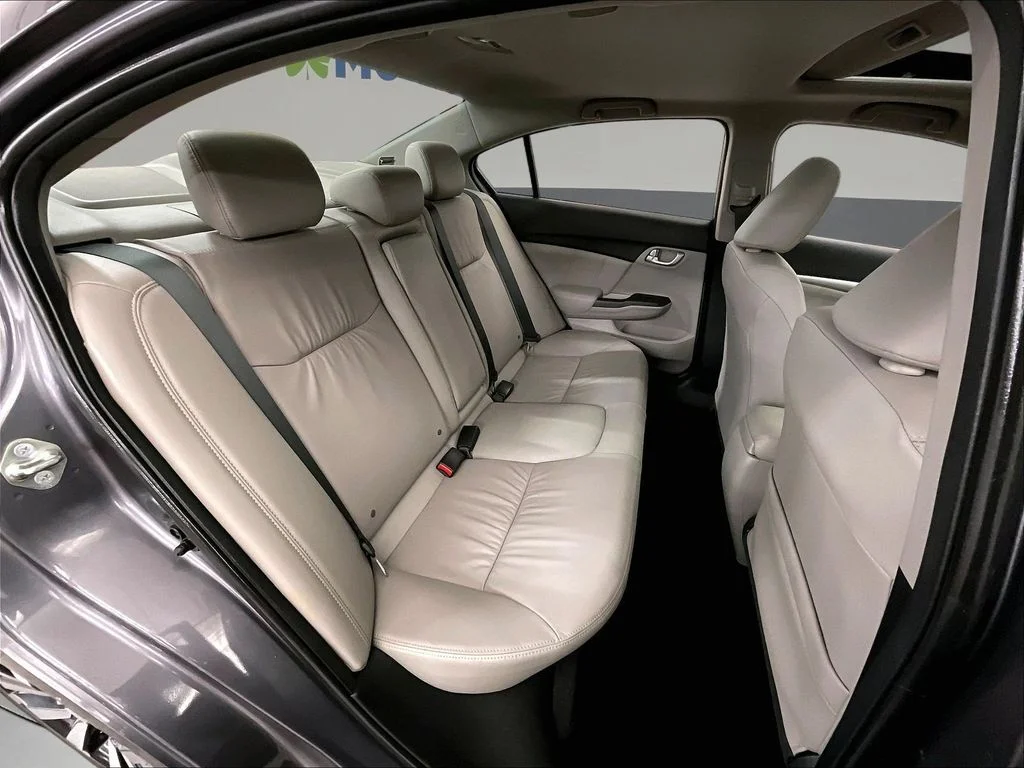 Used 2015 Gray Honda EX-L image 31