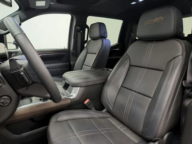 Used 2024 Gray Chevrolet High Country image 18