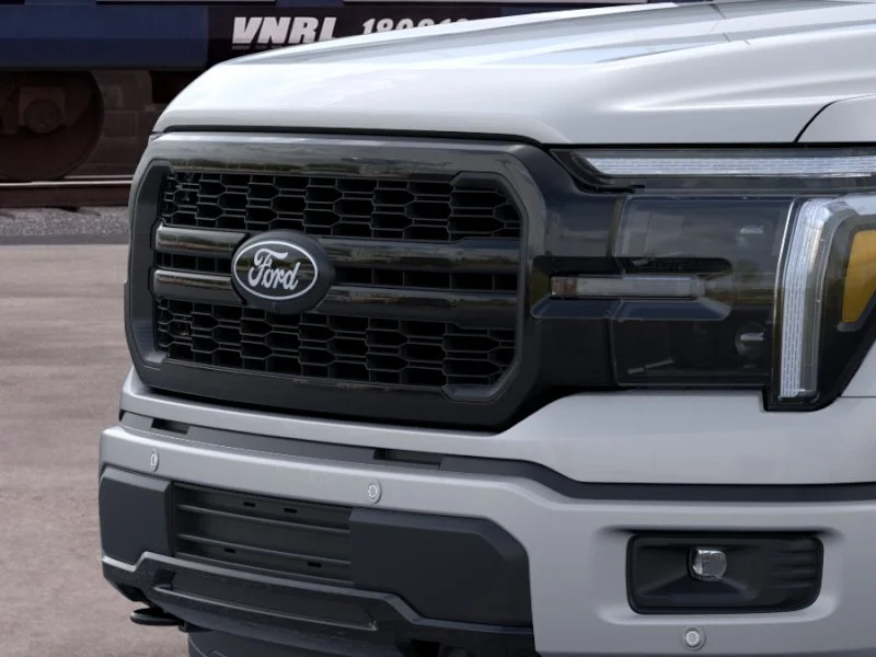 New 2026 Iconic Silver Metallic Ford Lariat® image 17