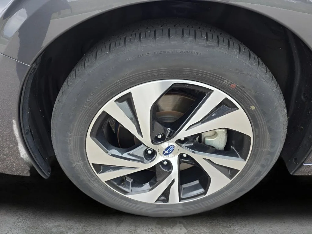 Used 2024 Magnetite Gray Metallic Subaru Premium image 29