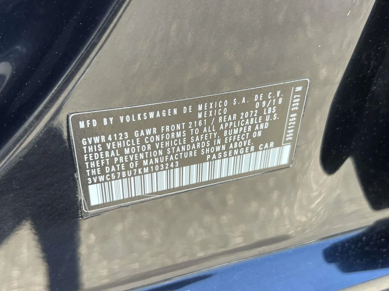 Used 2019 Deep Black Volkswagen 1.4T R-Line image 31
