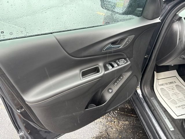 Used 2022 Gray Chevrolet Premier image 22