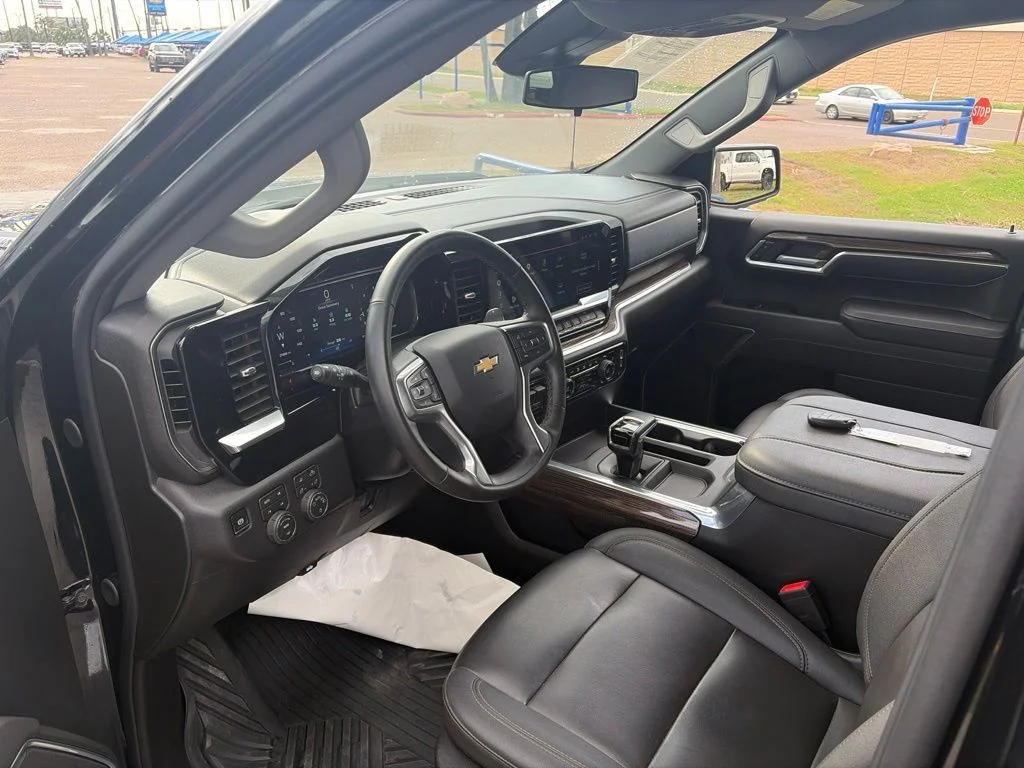 2026 Chevrolet Silverado 1500 LT - Photo 11