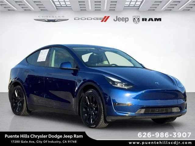2024 TESLA Y 