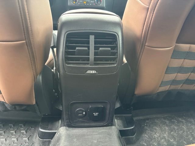 Used 2023 Black Ford Outer Banks image 17