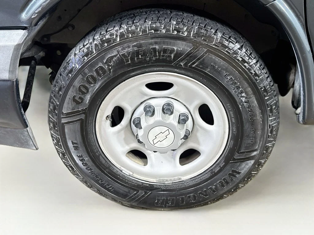 Used 2017 Gray Chevrolet LS image 36