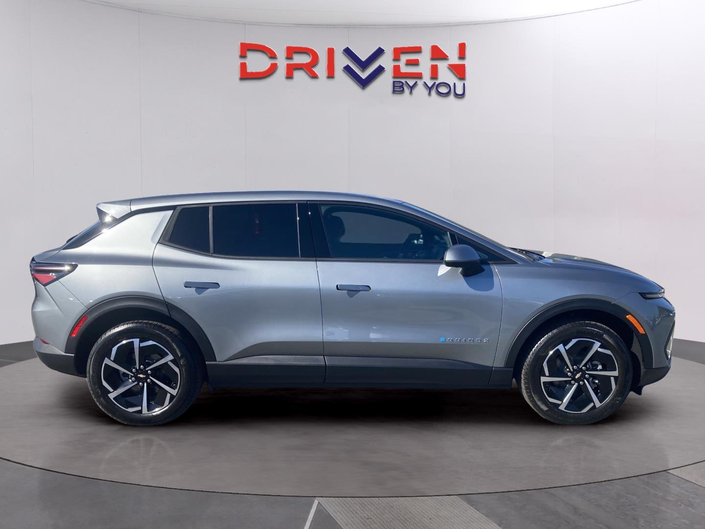 2026 Chevrolet Equinox EV 1LT - Photo 6