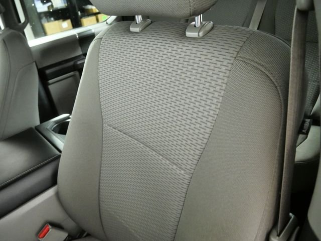 Used 2017 Black Ford XLT image 19