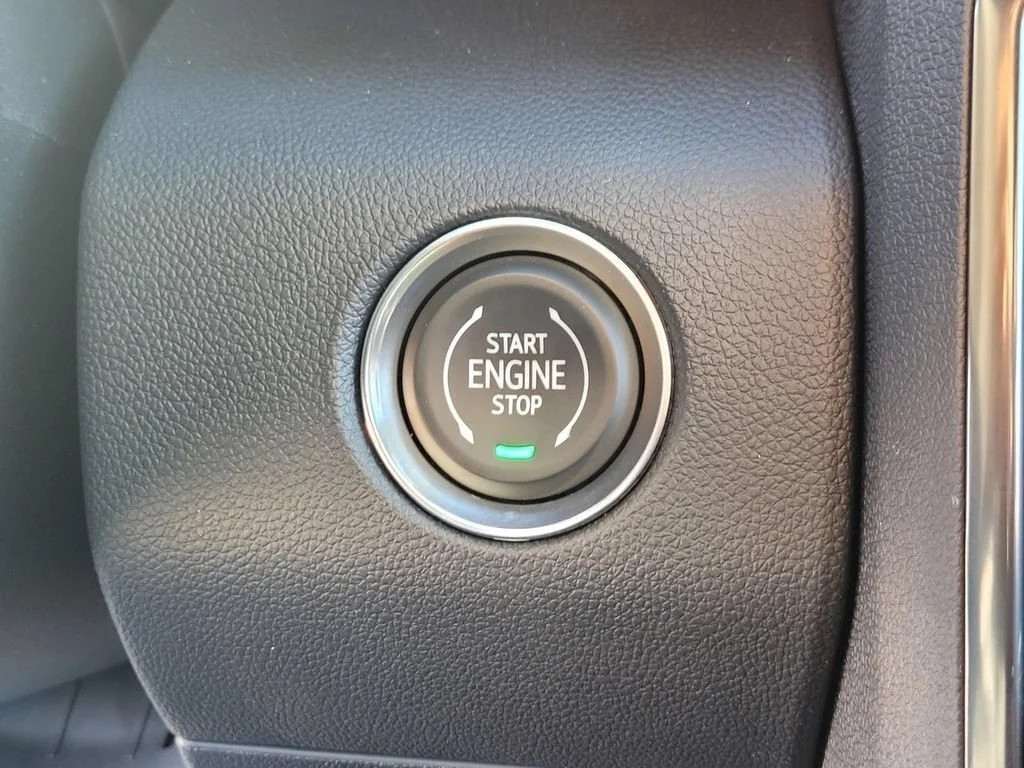2026 GMC Acadia AT4 - Photo 22