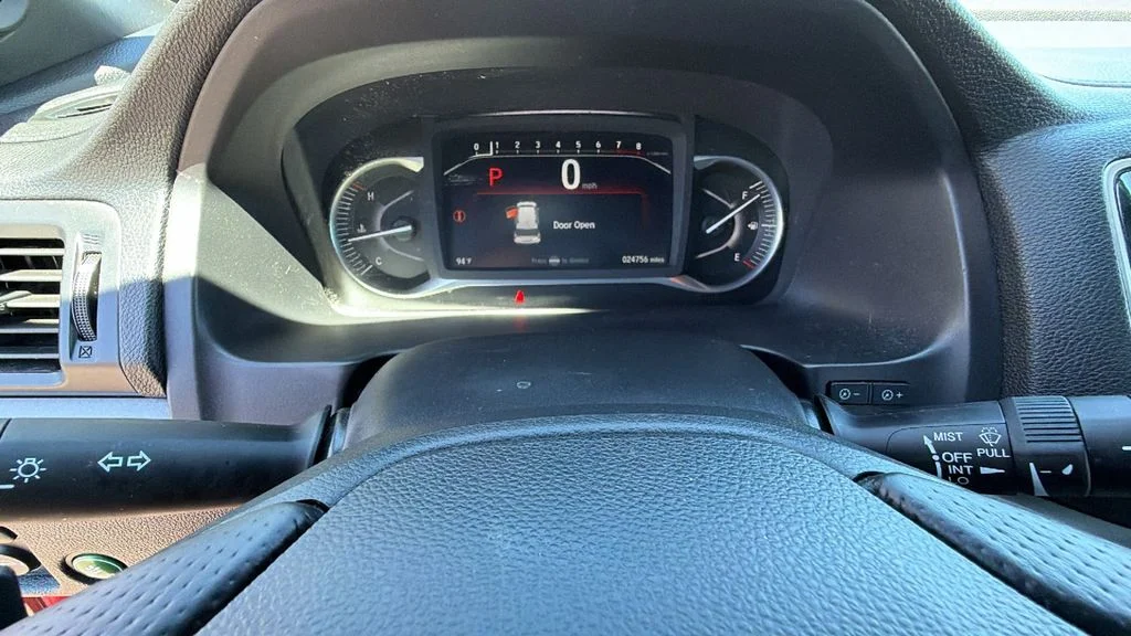 Used 2024 Radiant Red Metallic II Honda EX-L image 21