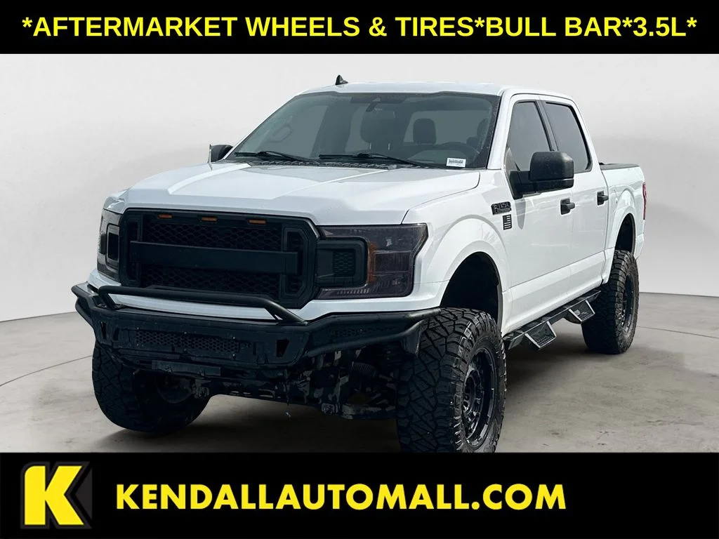 Used 2020 White Ford XLT image 1